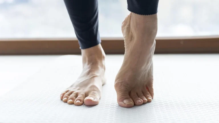 Piede Cavo Bilaterale: analisi e opzioni terapeutiche raccomandate